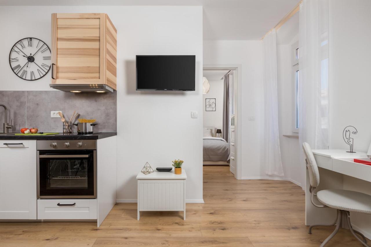 Cozy On Korzo Apartments Rijeka Exterior photo